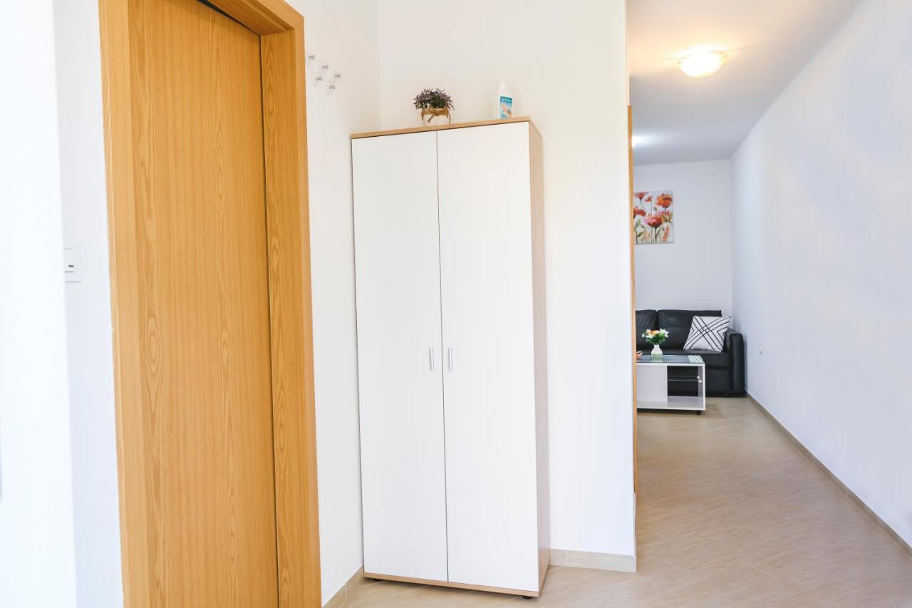 Apartments Mirela Κόπερ Εξωτερικό φωτογραφία